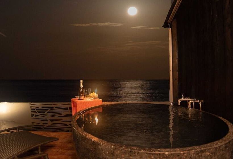 １階のスタンダードルーム, Xyz Private Spa And Seaside Resort
