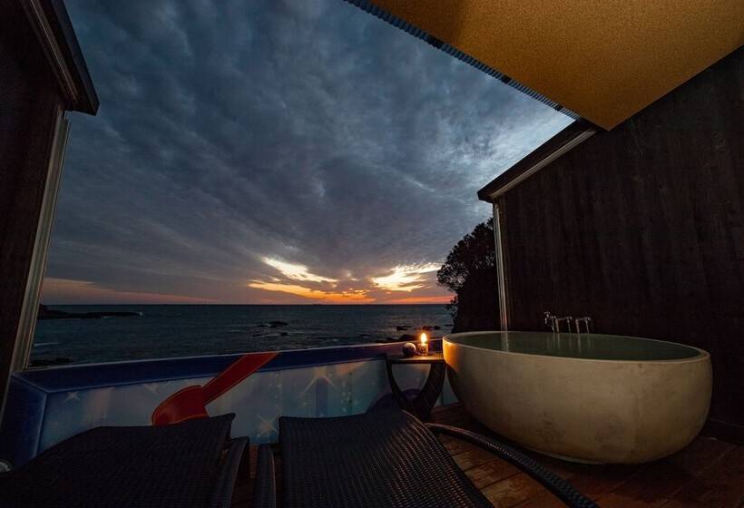 １階のスタンダードルーム, Xyz Private Spa And Seaside Resort
