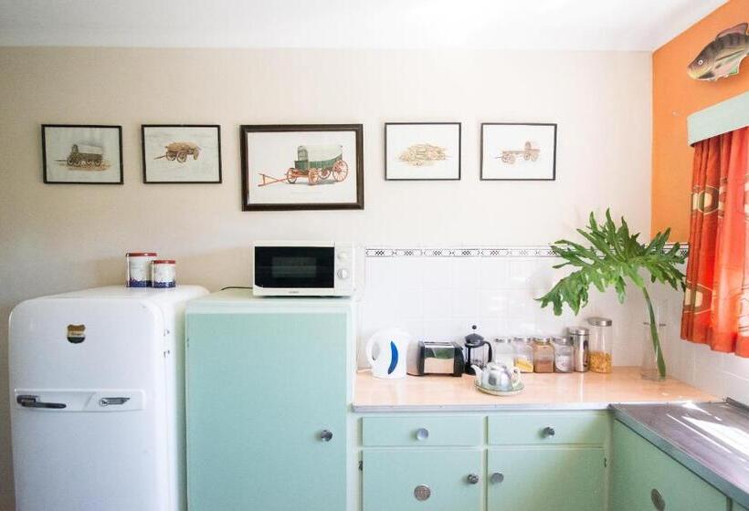 غرفة قياسية ثلاثية, Classic Lodge   Cape Dutch Quarters