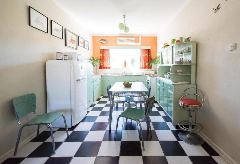 غرفة قياسية ثلاثية, Classic Lodge   Cape Dutch Quarters