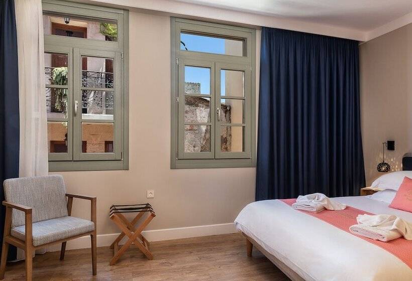 Chambre Quadruple Deluxe, Viaggio Elegant Rooms