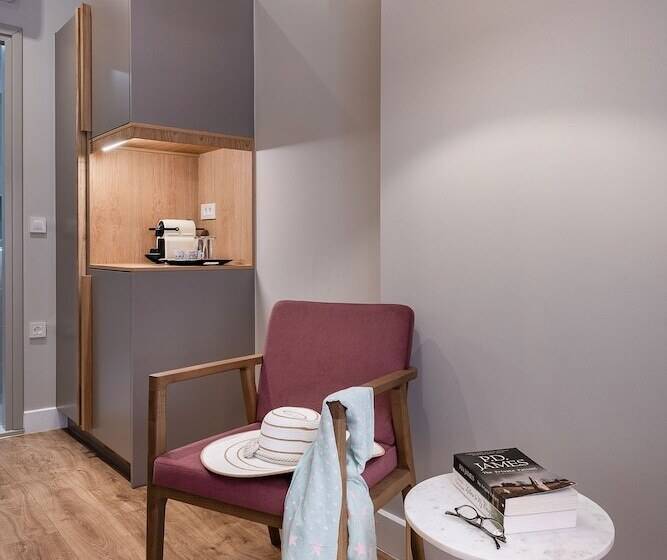 Chambre Deluxe avec Balcon, Viaggio Elegant Rooms