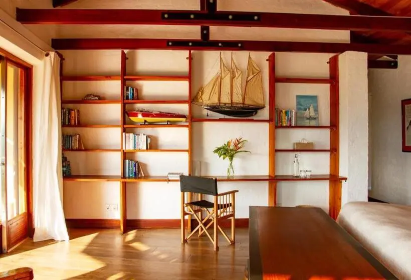スイート(家族用), Bougainvillea Retreat