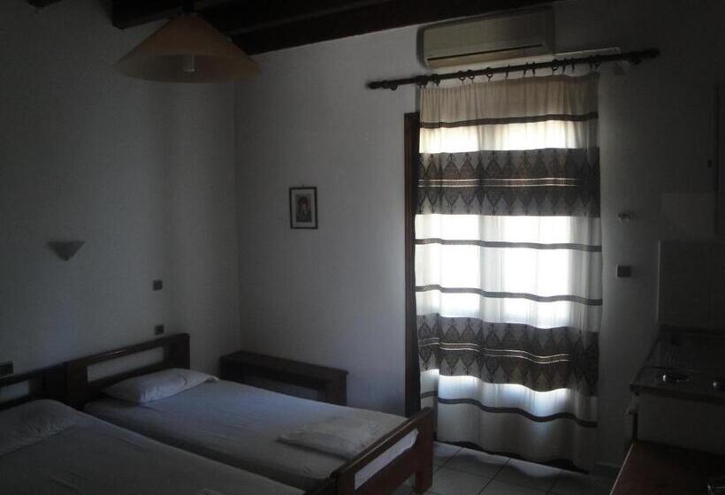 Студия Стандарт, Chania Rooms