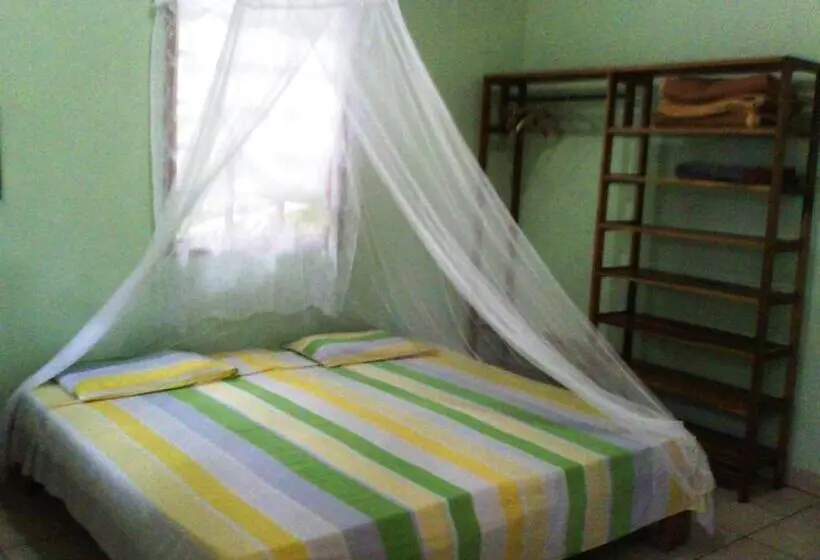 کابین, Luna Caribeña Village