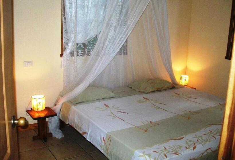 בקתה סטנדרטית, Luna Caribeña Village