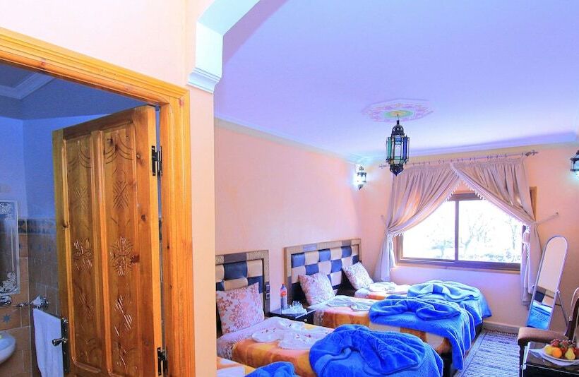 スタンダード４人部屋, Gite Ghazal   Atlas Mountains