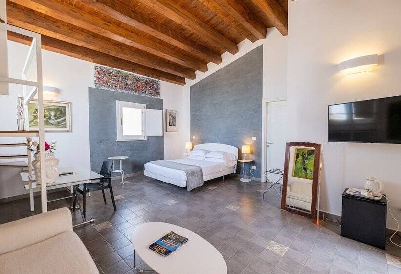 Полулюкс Вид на Море, Palazzo Gilistro