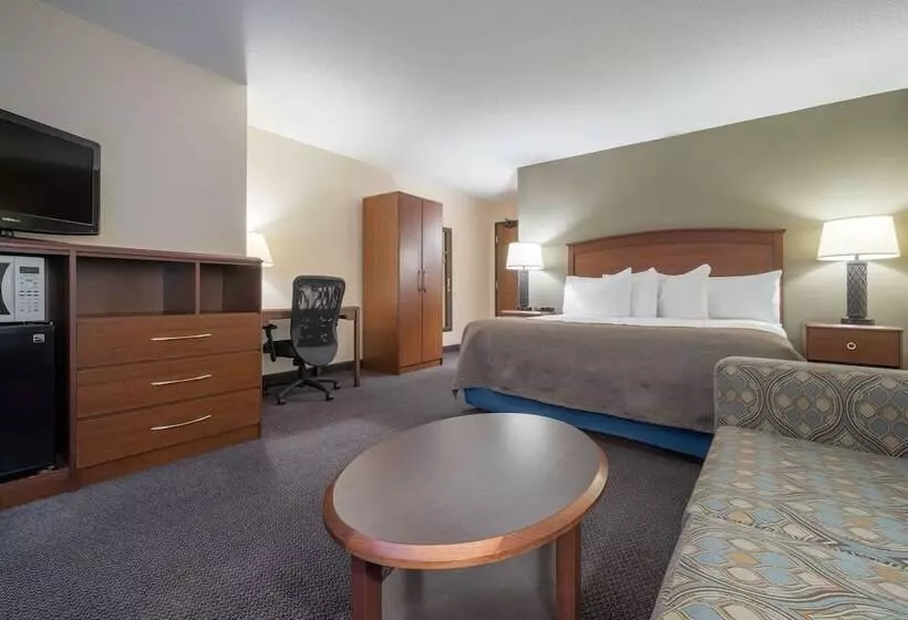 Sviitti, Americinn By Wyndham Hutchinson