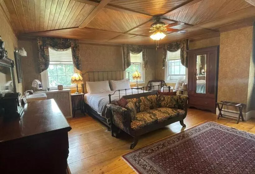 キングサイズベッドのデラックスルーム, Arlington Inn & Spa