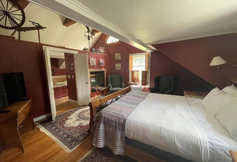 Номер Стандарт с Гидромассажем, Arlington Inn & Spa