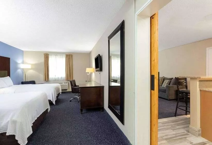 デラックススイート, Days Inn And Suites By Wyndham Hammond In