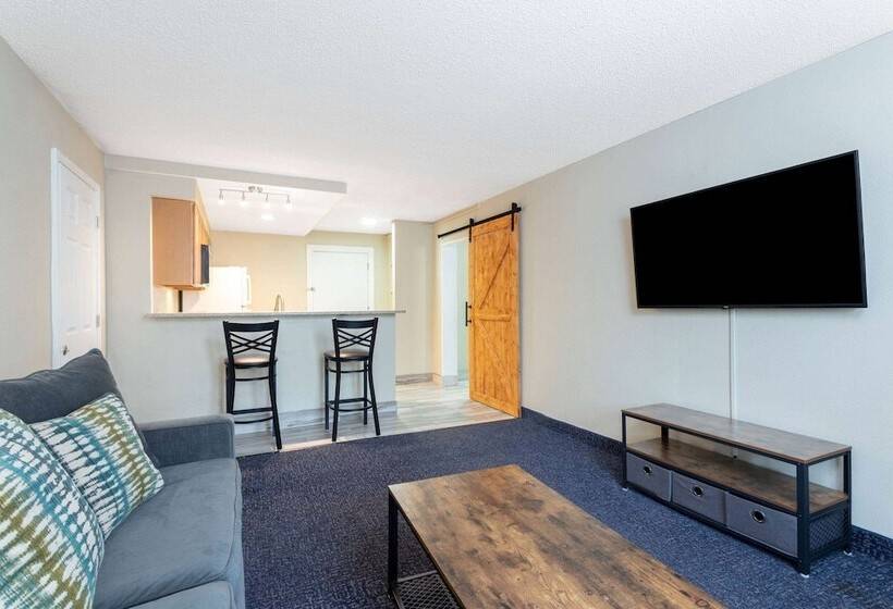 デラックススイート, Days Inn And Suites By Wyndham Hammond In