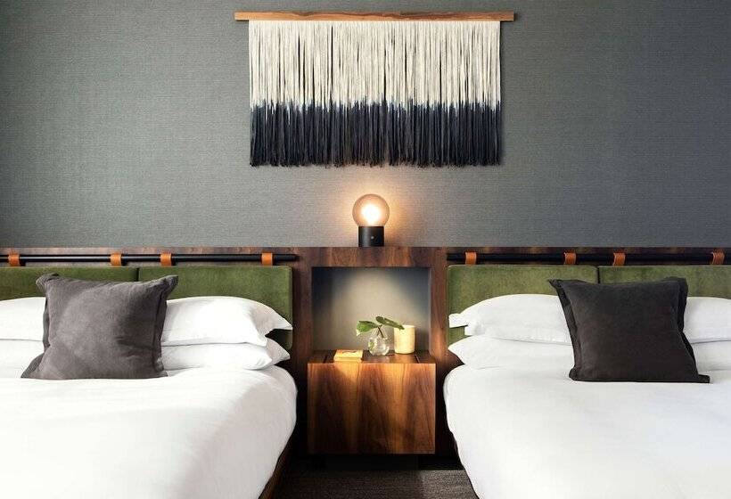 장애인용 디럭스룸, The Alexis Royal Sonesta Hotel Seattle