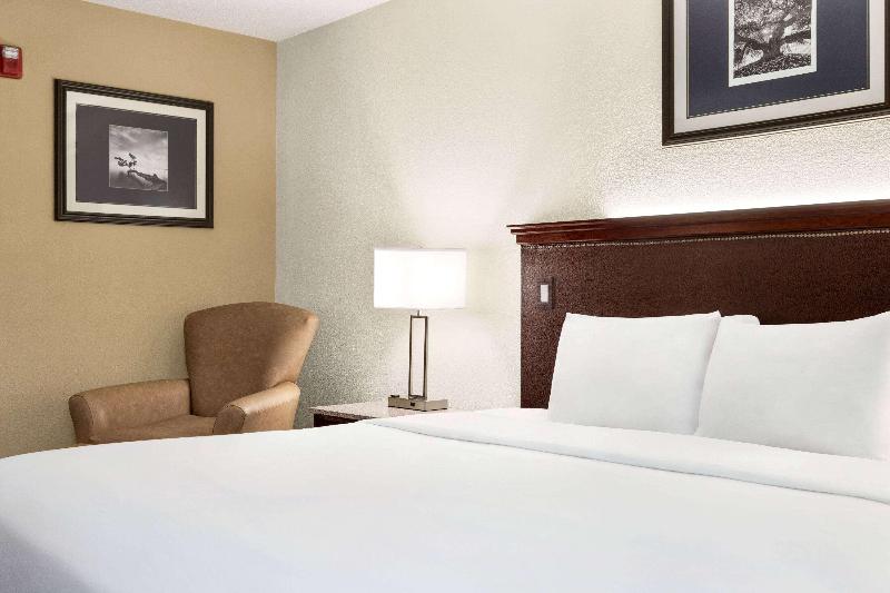 Номер Deluxe Кровать Кинг, Travelodge By Wyndham Coffeyville