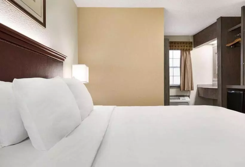 Standard-huone King-vuode, Travelodge By Wyndham Coffeyville