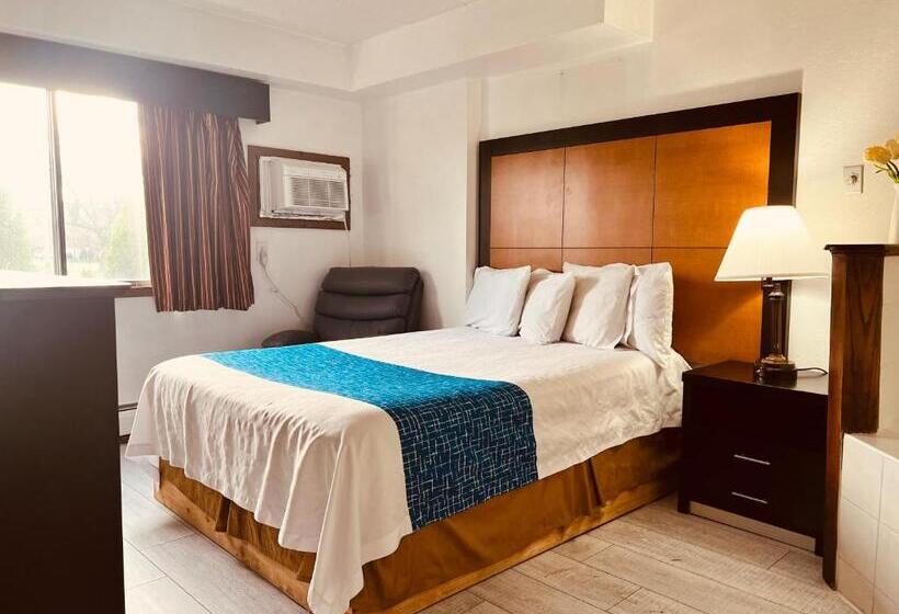 غرفة ديلوكس سرير كينج, Travelodge By Wyndham Valleyfair Shakopee