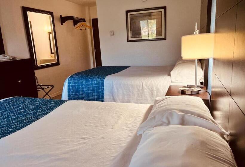 Номер Стандарт, Travelodge By Wyndham Valleyfair Shakopee
