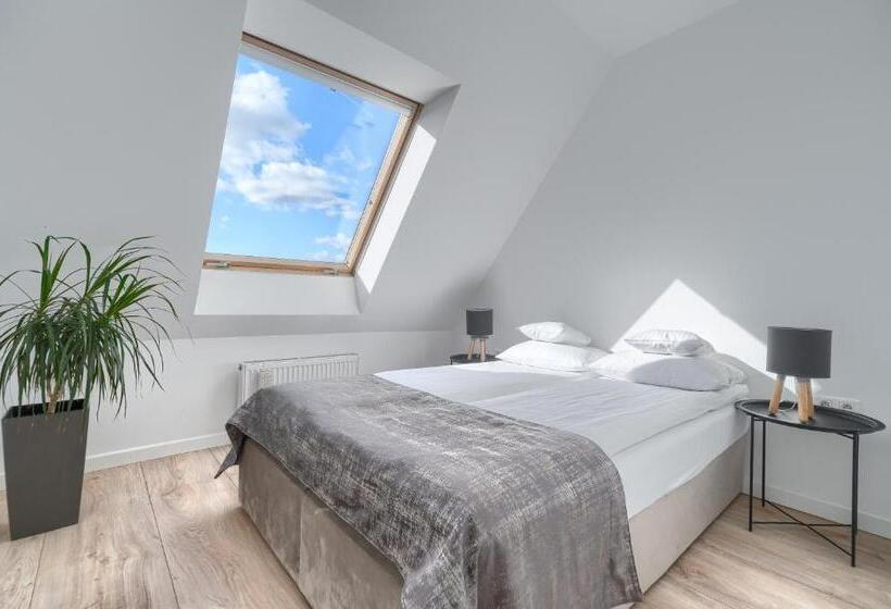 Апартаменты 1 Спальня с Балконом, Aparthotel 1899