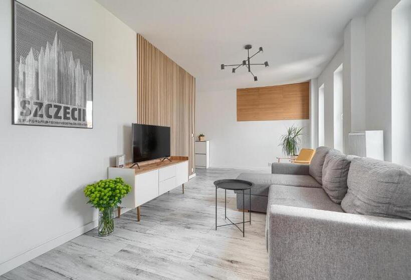 Апартаменты 2 Спальни с Балконом, Aparthotel 1899