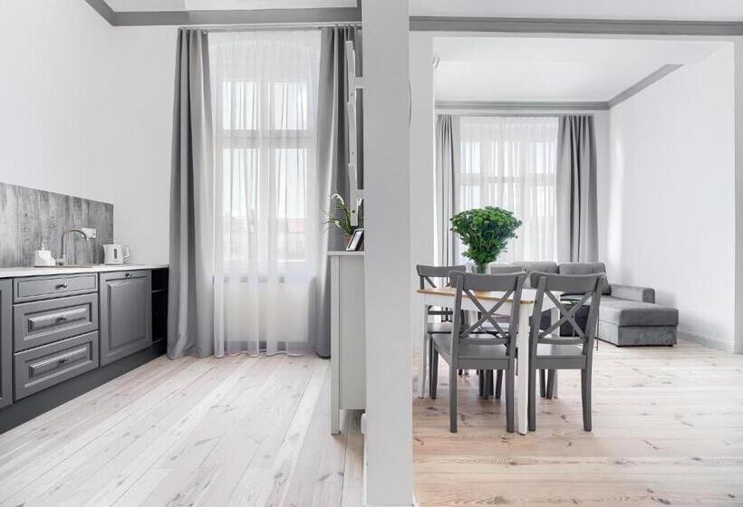 Студия Стандарт, Aparthotel 1899