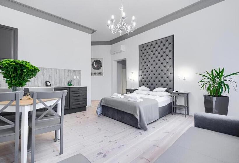 Студио Стандарт с Балконом, Aparthotel 1899