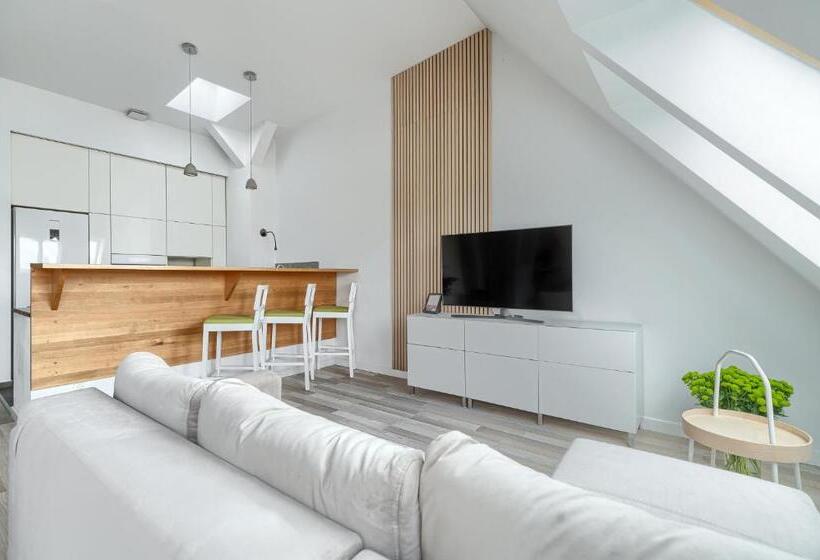 Апартаменты 1 Спальня с Балконом, Aparthotel 1899