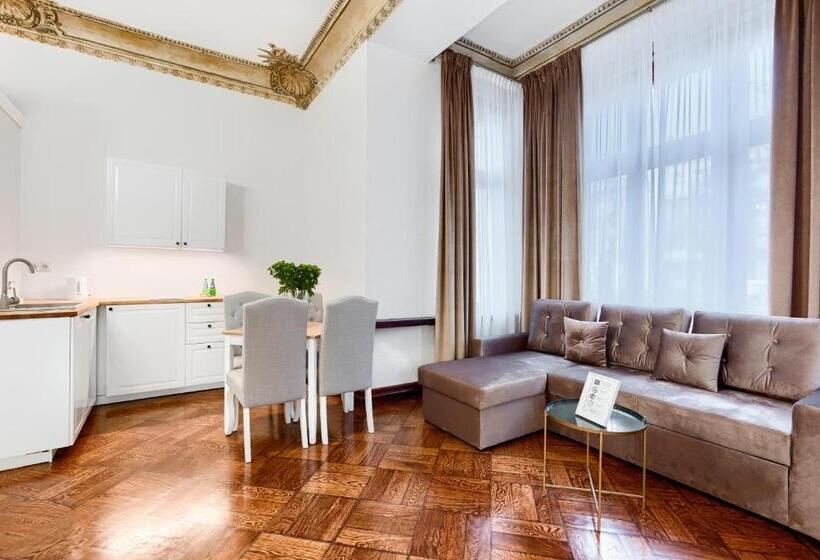 Студия Стандарт, Aparthotel 1899