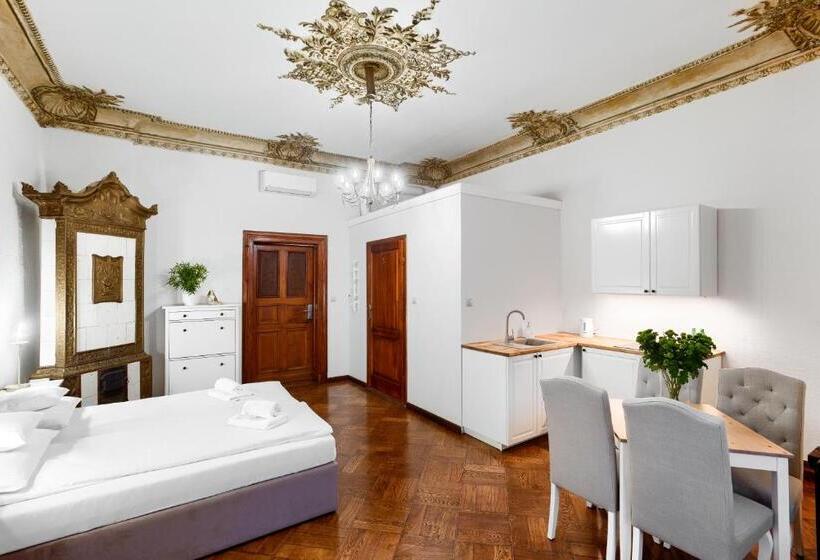 Студия Стандарт, Aparthotel 1899