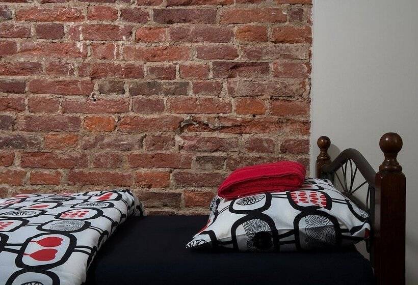 Quarto Economy, Kino Hostel On Viborgskaya