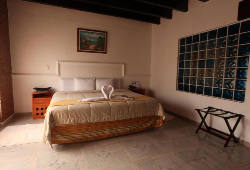 주니어 스위트, La Capilla Hotel Boutique