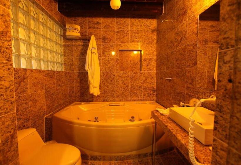 디럭스 룸, La Capilla Hotel Boutique