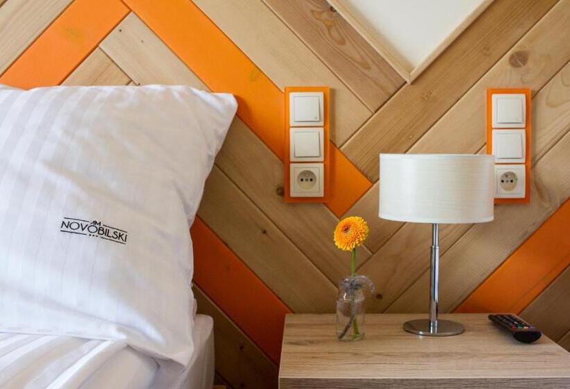 اتاق اکونومی, Novobilski   Pod Wyciągiem Bania I Kotelnica, Obok Termy Bania