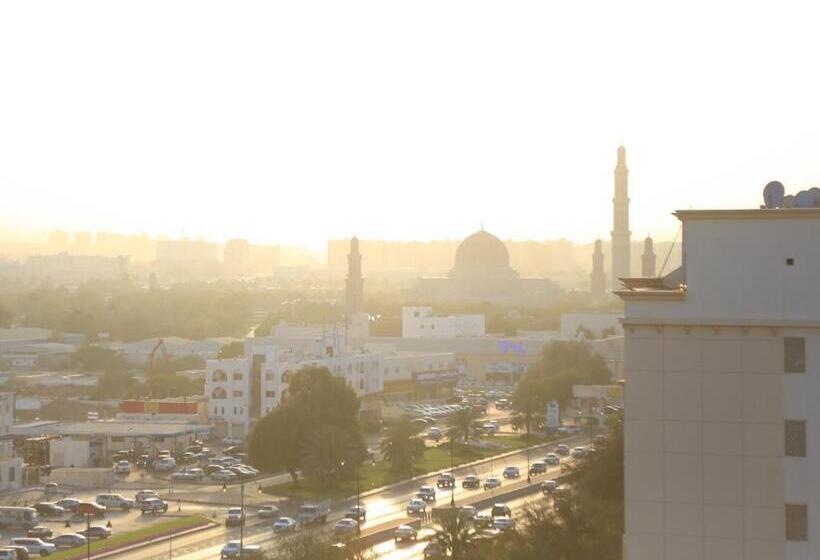 اتاق استاندارد یک تخته با بالکن, Muscat Inn