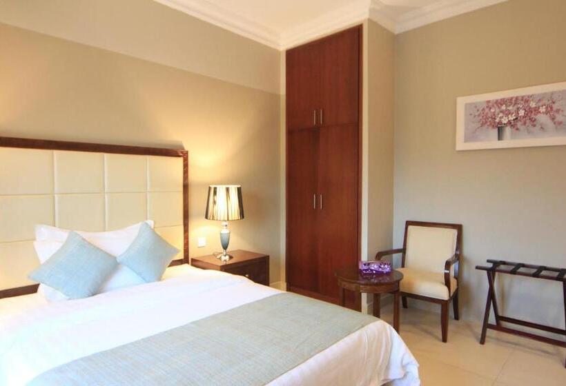 اتاق استاندارد یک تخته با بالکن, Muscat Inn