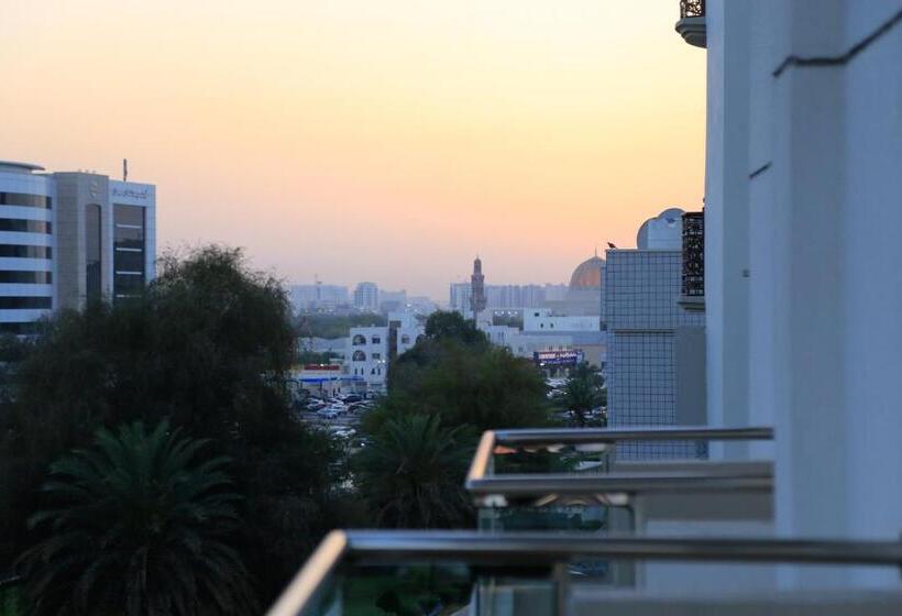 اتاق استاندارد یک نفره, Muscat Inn