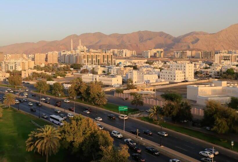 اتاق استاندارد یک نفره, Muscat Inn