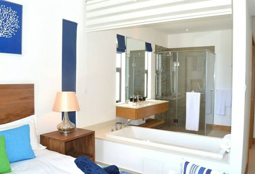 3 Bedroom Premium Apartment, Rose Des Sables Beachfront Apartments