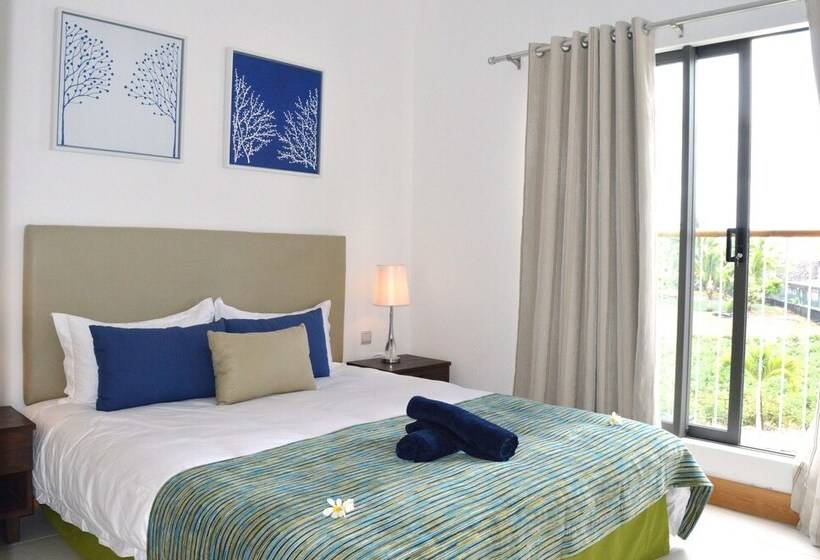 3 Bedroom Premium Apartment, Rose Des Sables Beachfront Apartments