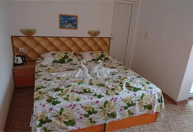 デラックスルーム, Sianie Guest House