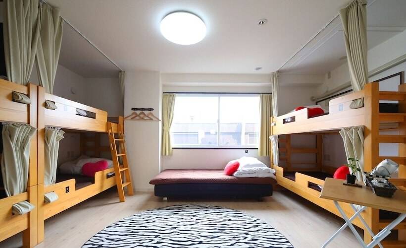 Номер Стандарт, Air Hostel Lcc