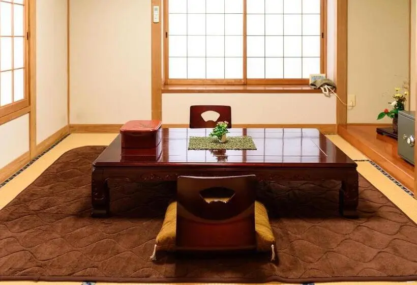 スタンダードトリプルルーム, Yufuin Onsen Oyado Jinnouchi