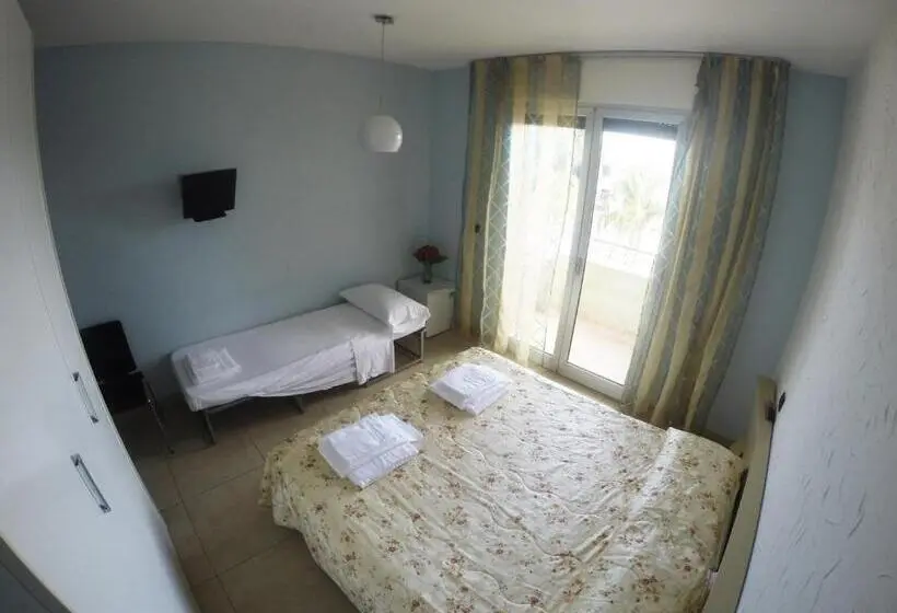 اتاق استاندارد سه نفره, B&b Via Gallipoli