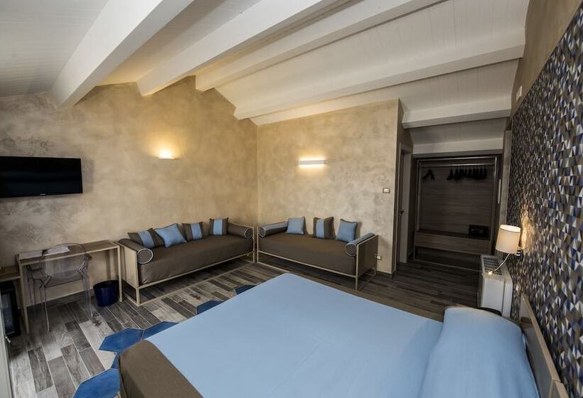 Люкс Deluxe Вид на Море, Villa Adua