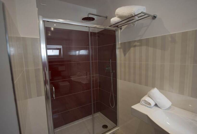 Трехместный Номер Комфорт, Villa Adua