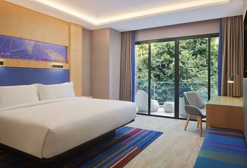 اتاق استاندارد با بالکن و چشمانداز باغ, Aloft Langkawi Pantai Tengah