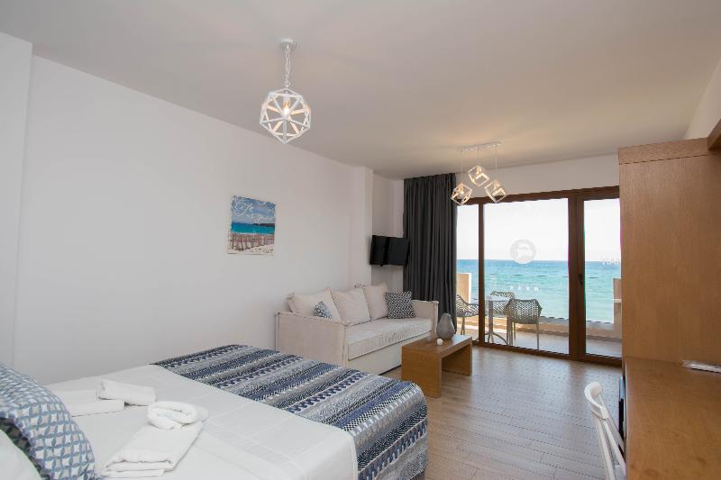 オーシャンビュースタンダードルームバルコニー付き, Aloft Langkawi Pantai Tengah