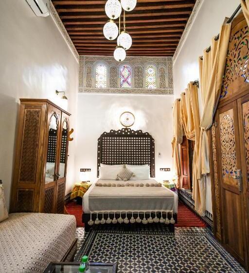 اتاق سوپریور چهار تخته, Dar Borj