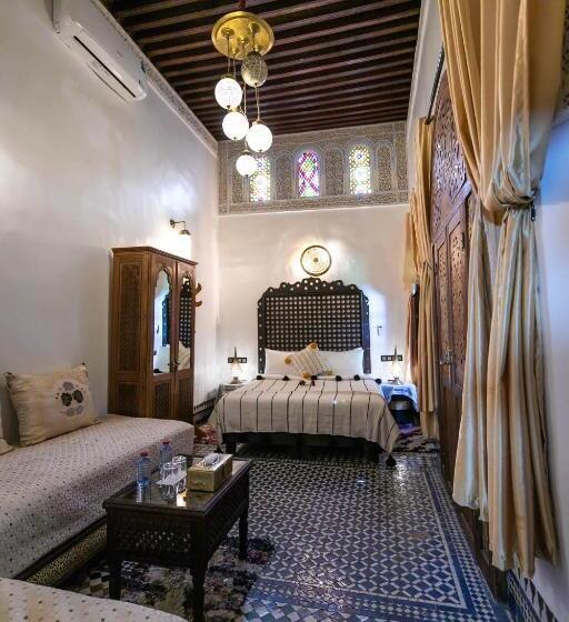 اتاق سوپریور چهار تخته, Dar Borj