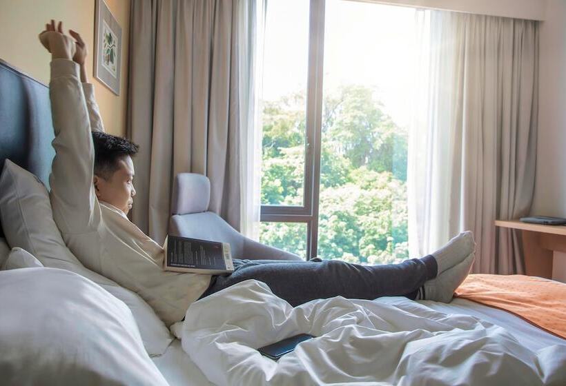 스탠다드 룸, Holiday Inn Express Kota Kinabalu City Centre By Ihg